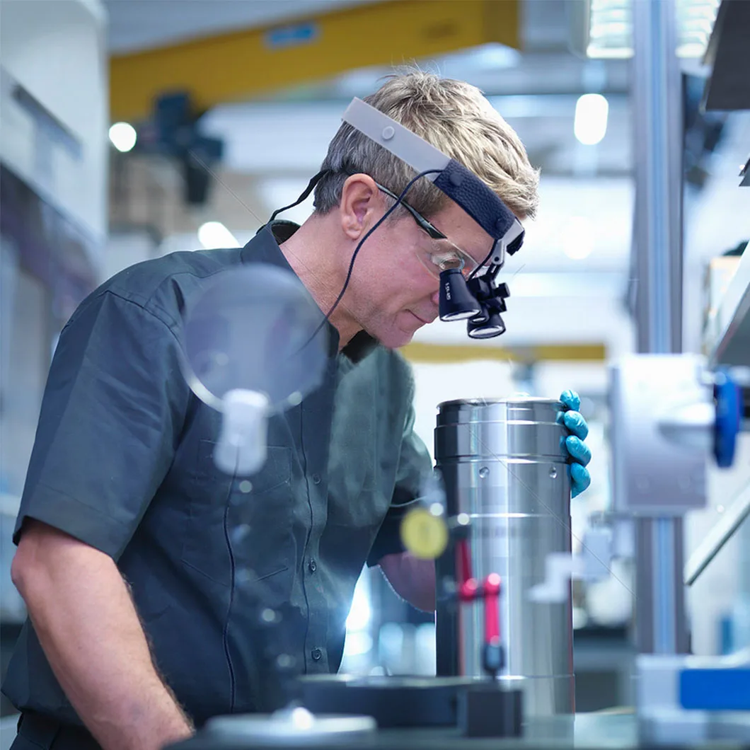 New Design Medical HD Headlight Galileo Glass-frame Type Headband Type Two-way Spiral Magnifier manufacture