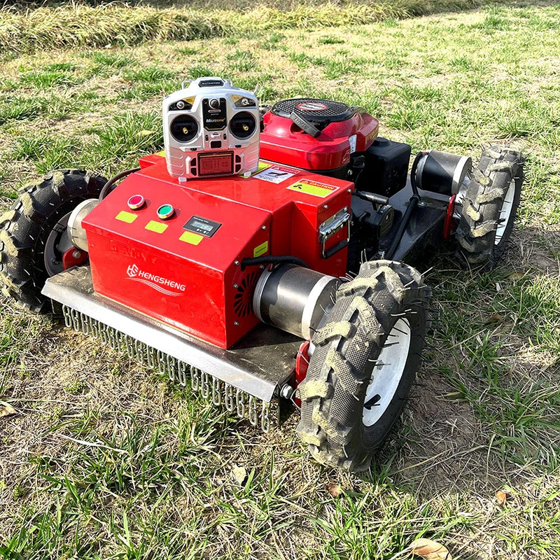 CE/EU/EPA Remote-controlled Tracked Lawn Mower Cutting Width 550mm Longxin Engine One-key Start 2.9 Acres Per Hour Robotic Mower