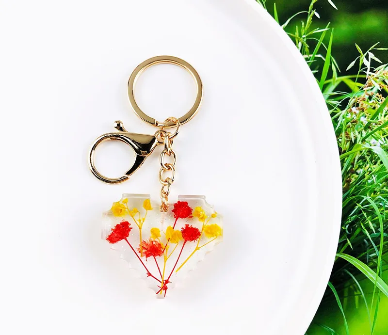 New 2024 Cute Enamel Keychain Heart Flower Key Ring Love Key Chains for  Women Girls Handbag Pendant Accessorie Jewelry Friendship Gifts Fashion