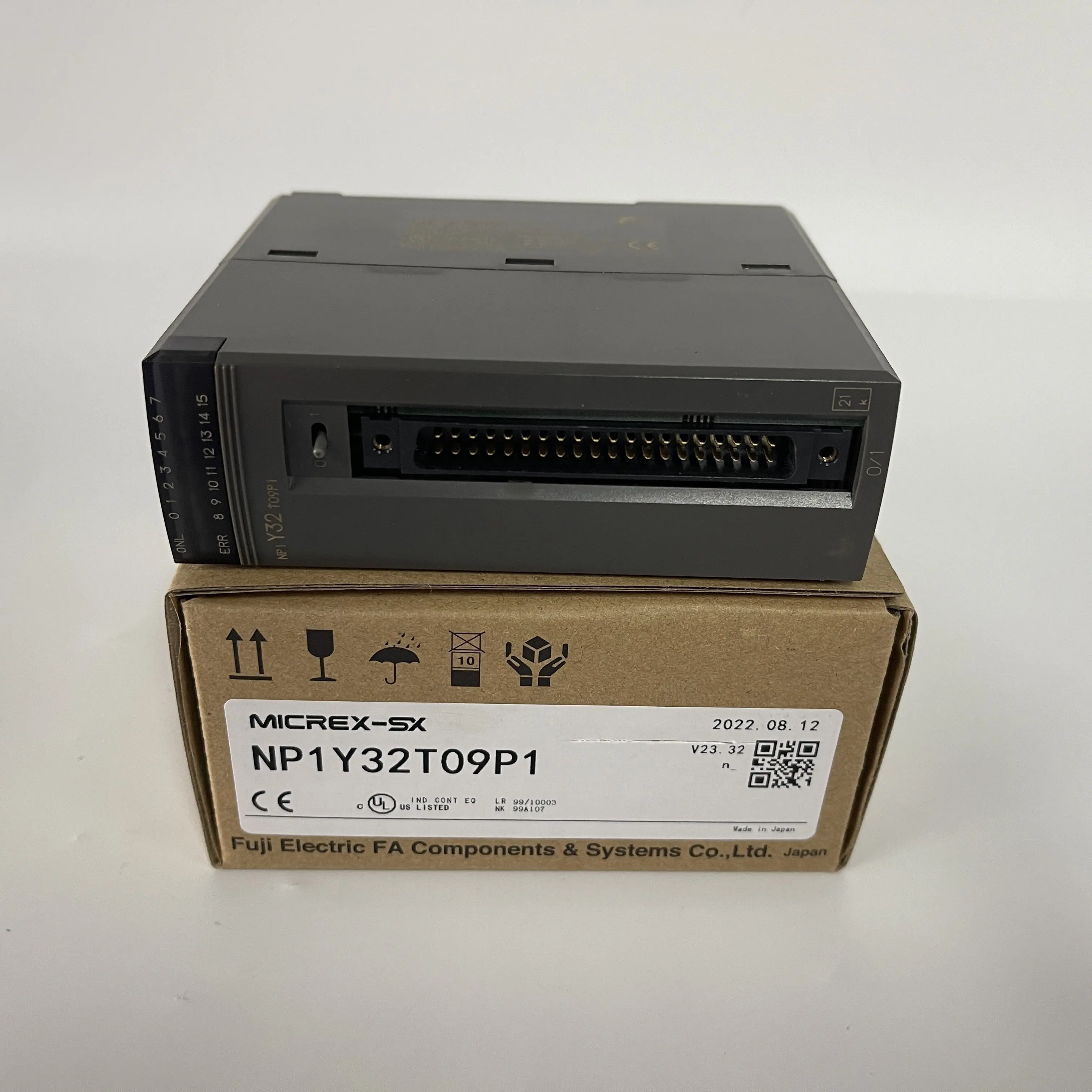 Fuji Digital Output Module NP1Y32T09P1 Fuji Digital Output Module NP1Y32T09P1