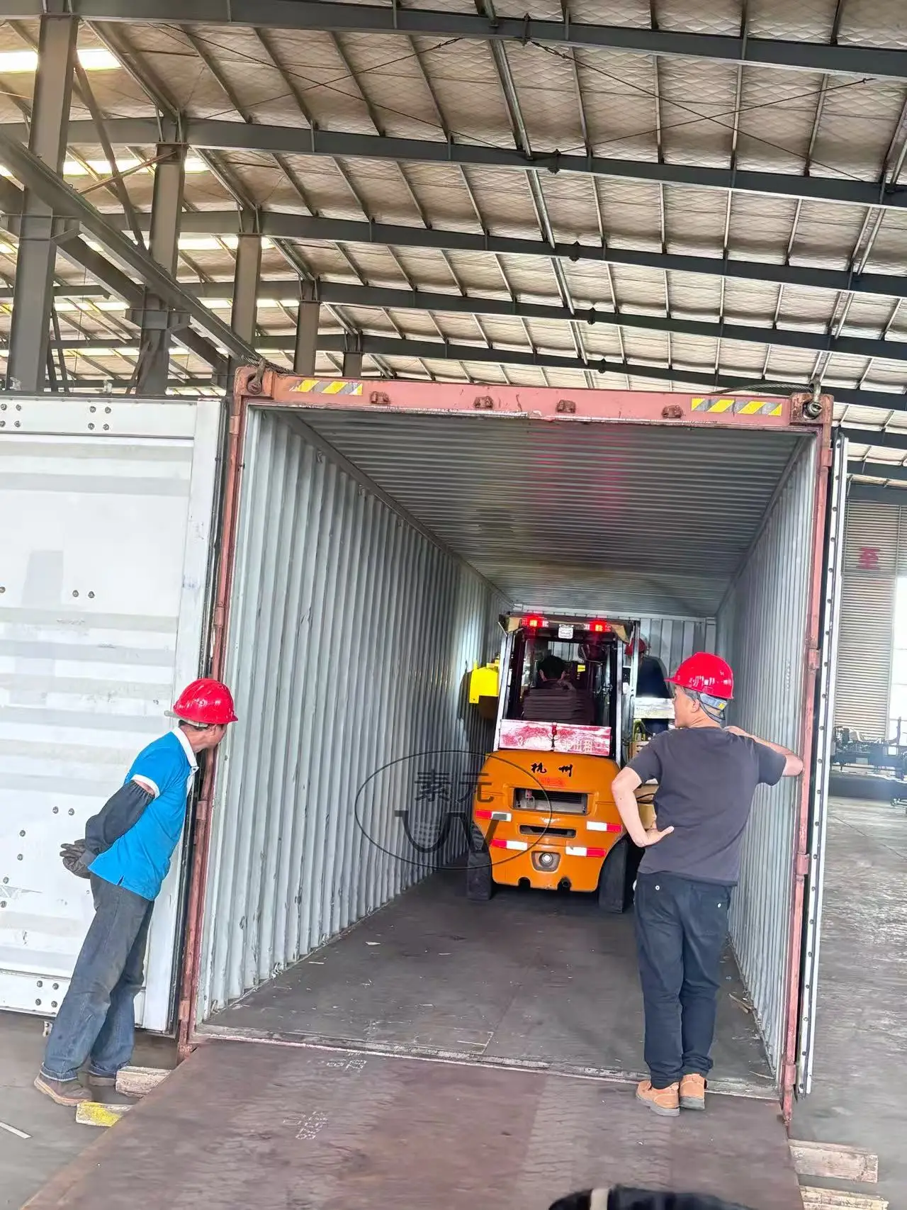 product t shape  automatic concrete trench canal forming machine drainage ditch road construction machinery-5