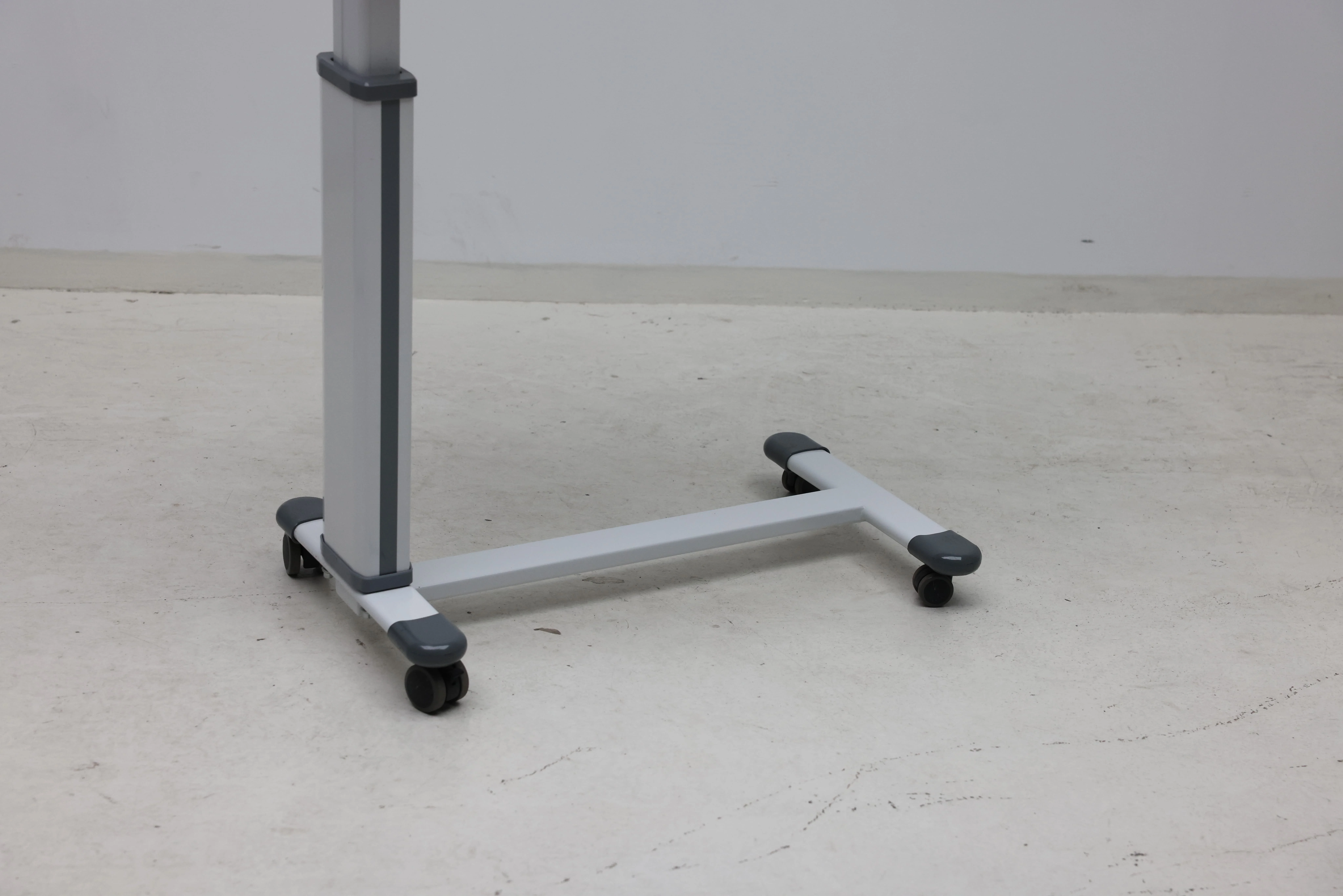 Adjustable Pneumatic Aluminum Overbed Table Wheels Modern Design Hospital Medical Movable Standing Desk Bedside Trolley Hotel 3
