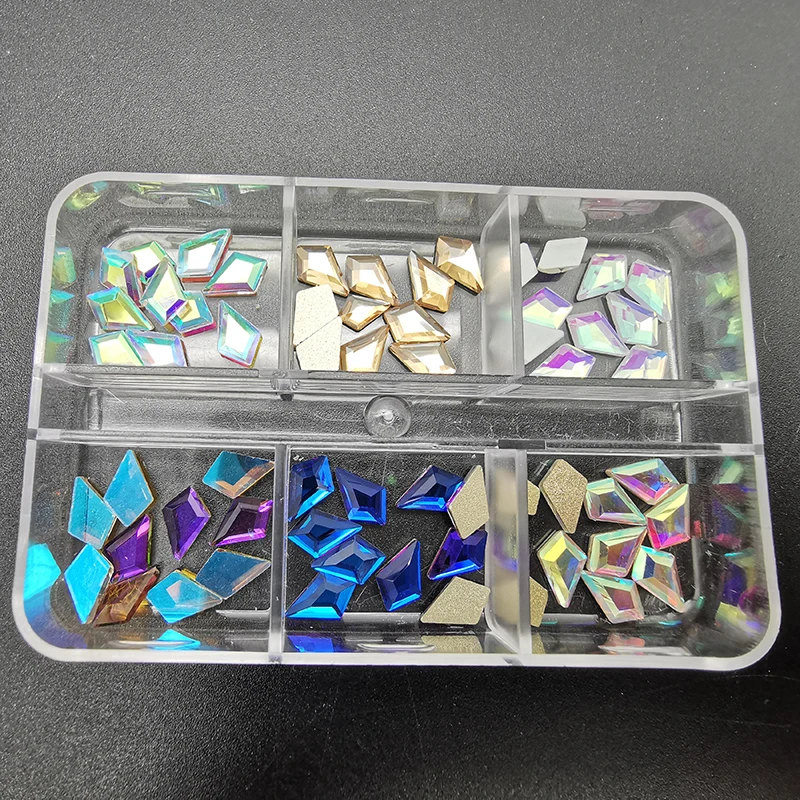 HZRcare 6 Grids Mixed Color Micro Diamond Nail Art Flat Glass Arrow Shaped Rhinestone Box Nail Art Accessories DIY Set.jpg