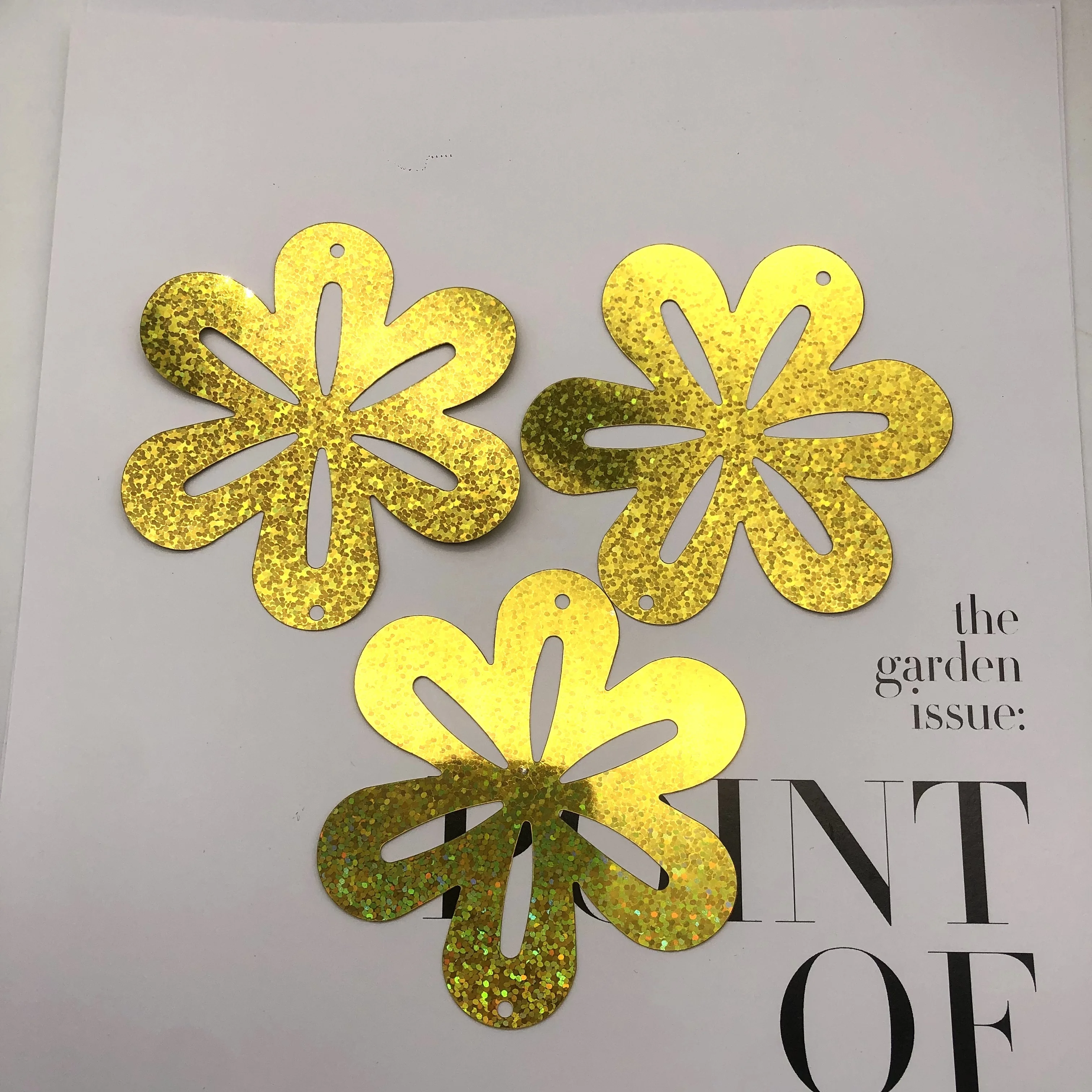 Оптовая продажа, пайетки из ПВХ с большими блестками, 60 мм, для аксессуаров для одежды