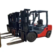 Good price sideshift lifting height 4.5m Triplex 90% new Japan original 3 ton toyota 8fd30 used forklift for sale