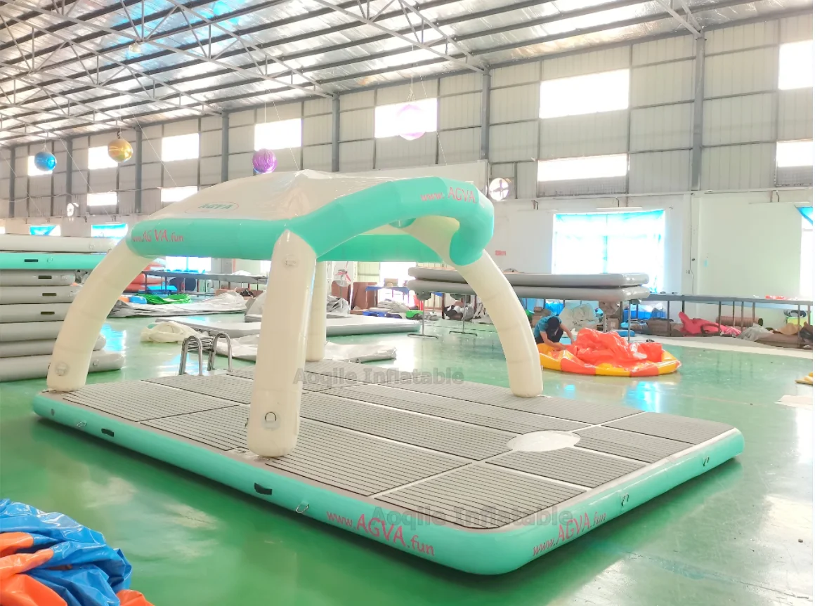 Plataforma flotante inflable de ocio con tienda, muelle de isla flotante inflable de agua de verano, nuevo diseño