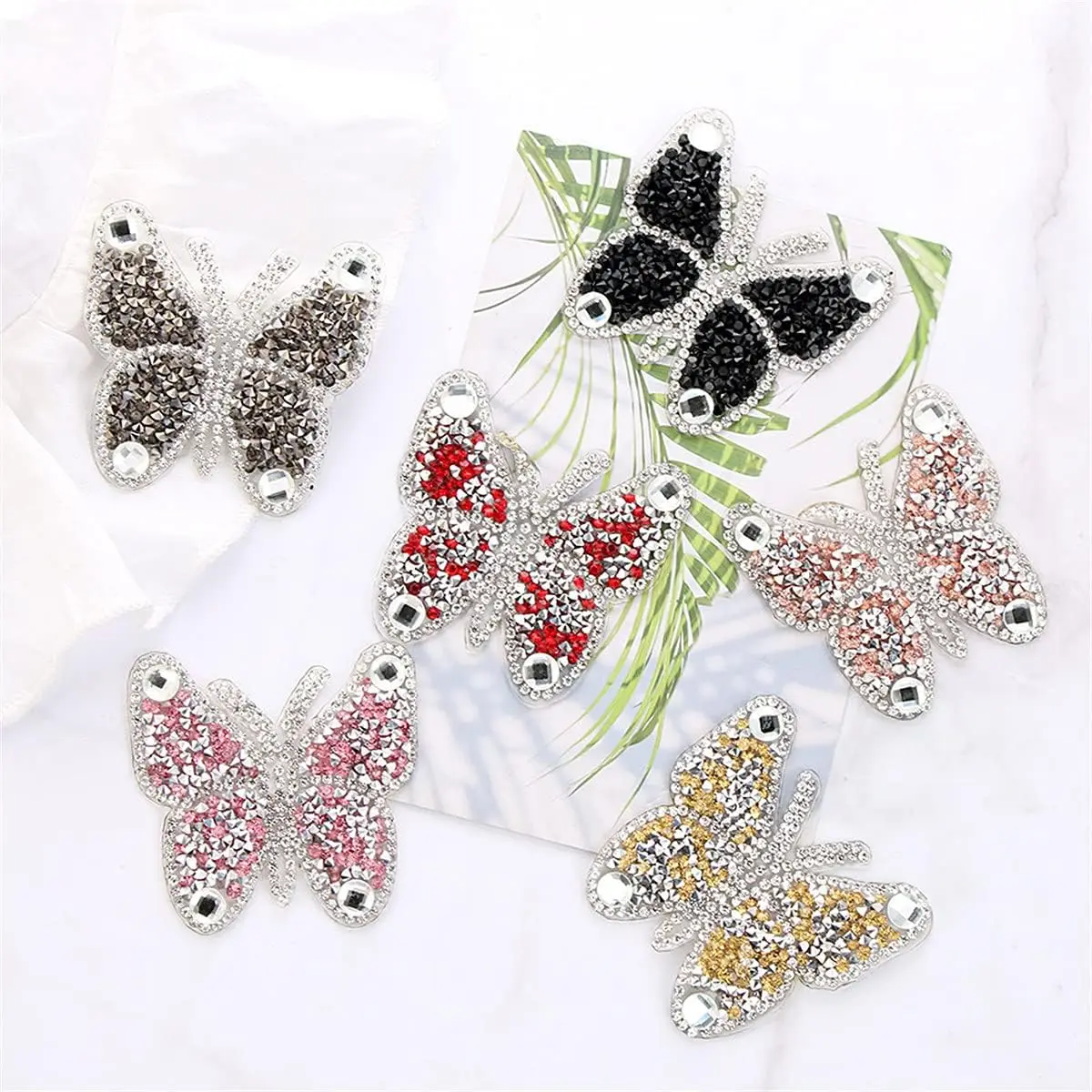Custom Pattern Logo Heat Transfer Crystal Appliques Clothing Decorative Glitter Sticker Butterfly Rhinestone Patches for Clothes