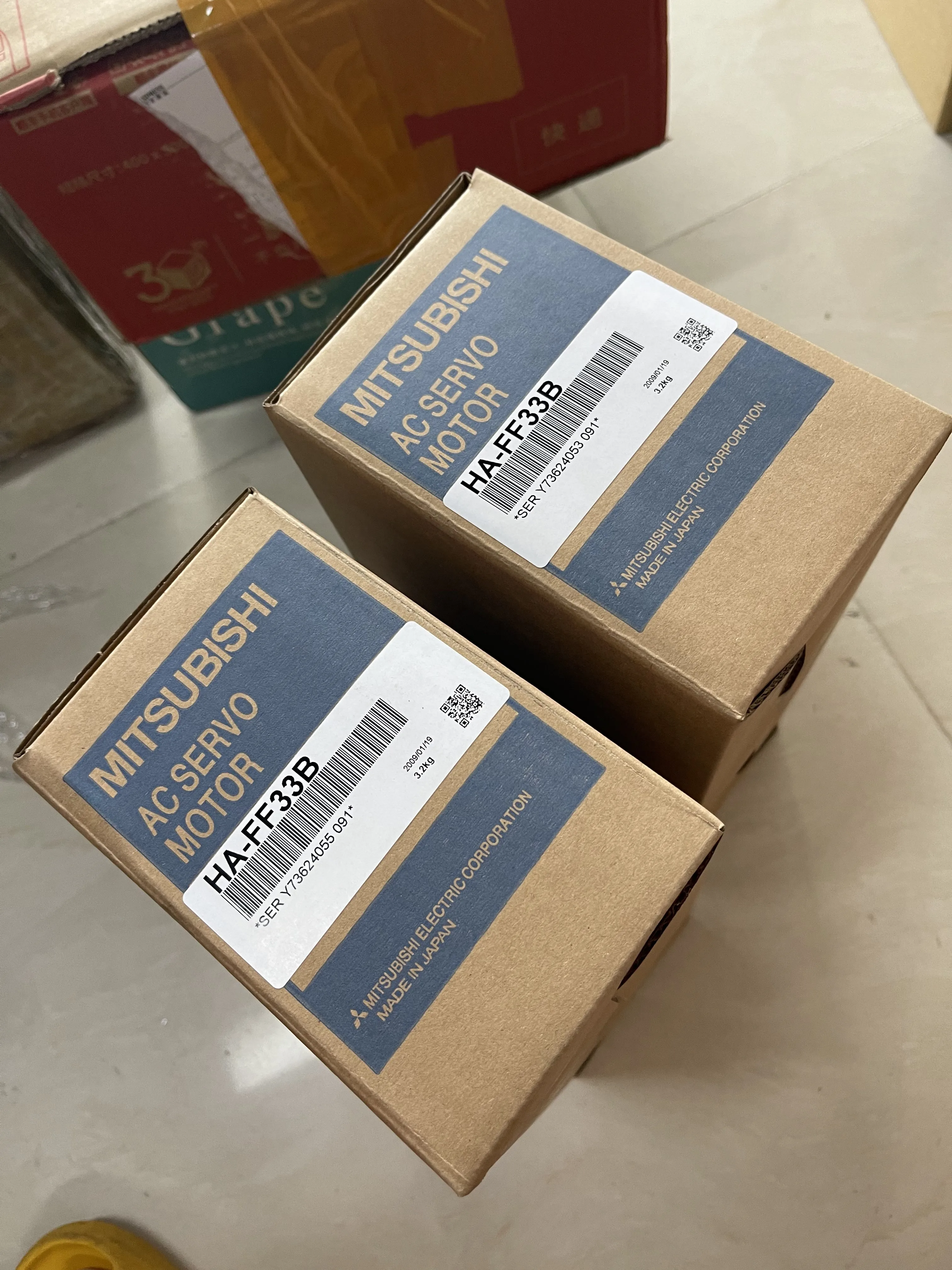 Mitsubishi AC Servo Motor HA-FF33B