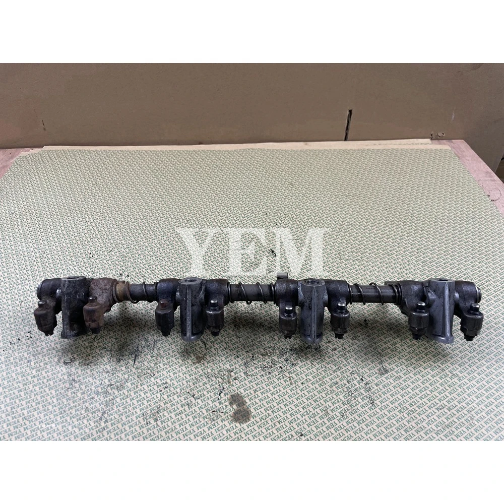 Stock Complete V1702 Rocker Arm Assy for Kubota Engine Part