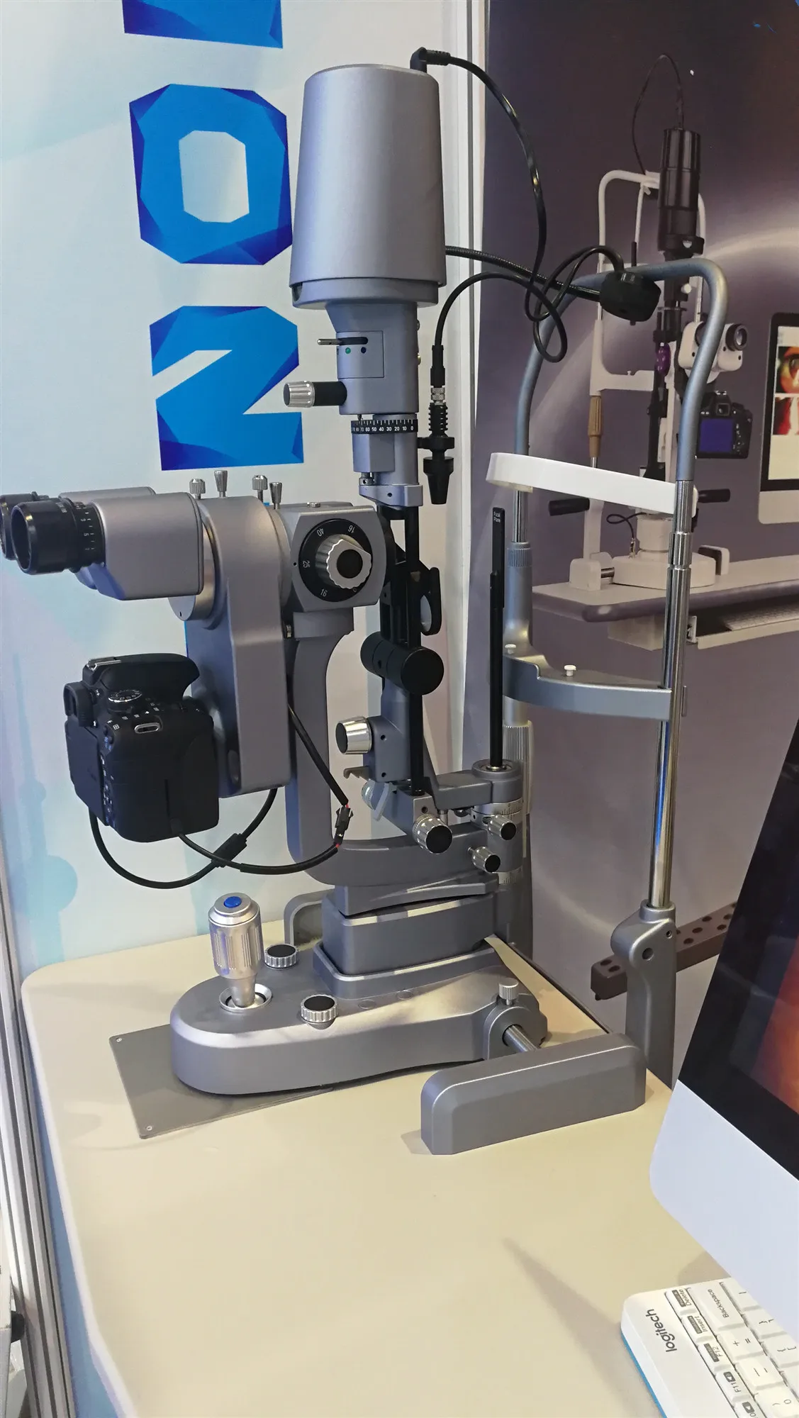 Офтальмологическая цифровая лампа с камерой и программным обеспечением для изображения MLX26