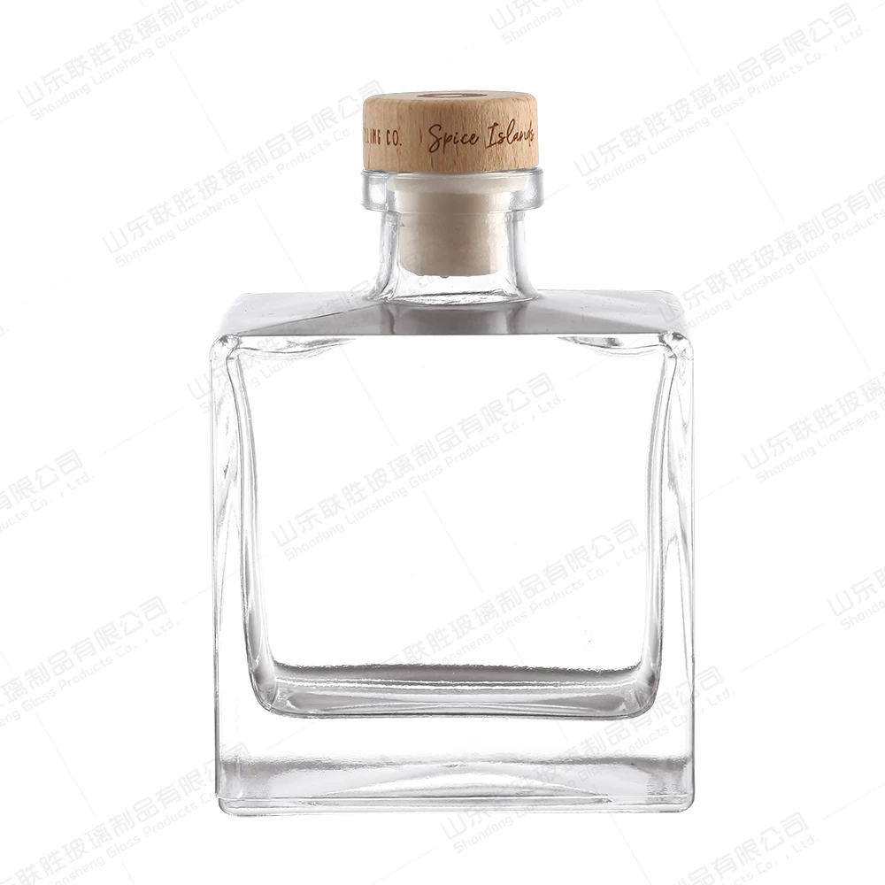 Unique Shape Whiskey Decanter Liquor Vodka Wine Decanter 500ml Glass