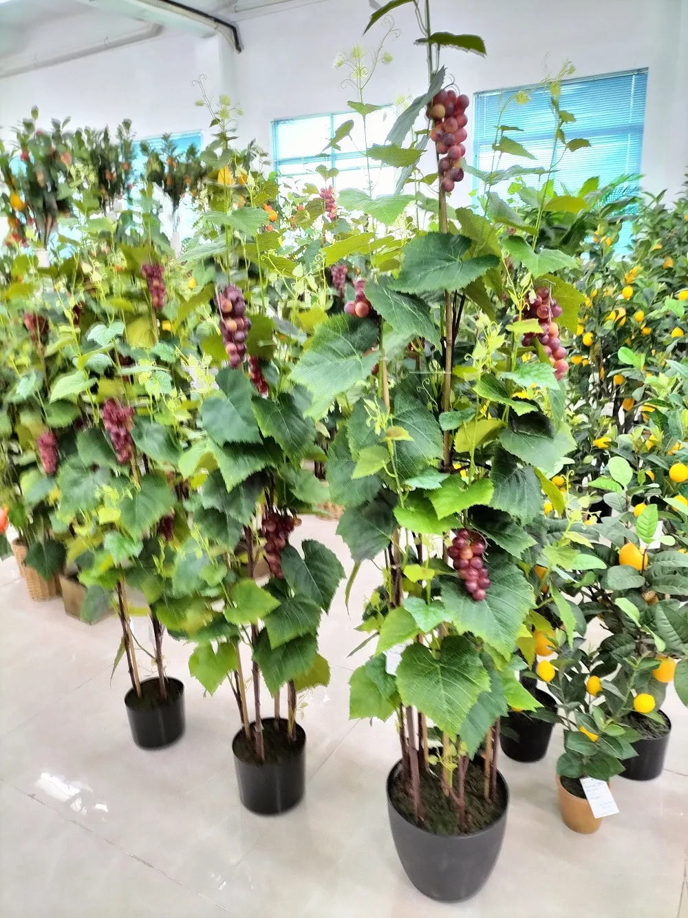 Artificial Plants of Grape Tree Different Sizes with Grape Fruits 150cm