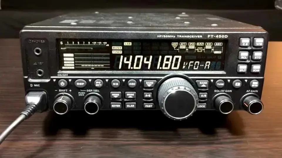 YAESU FT-450D UHF VHFトランシーバー100Wデュアルバンド