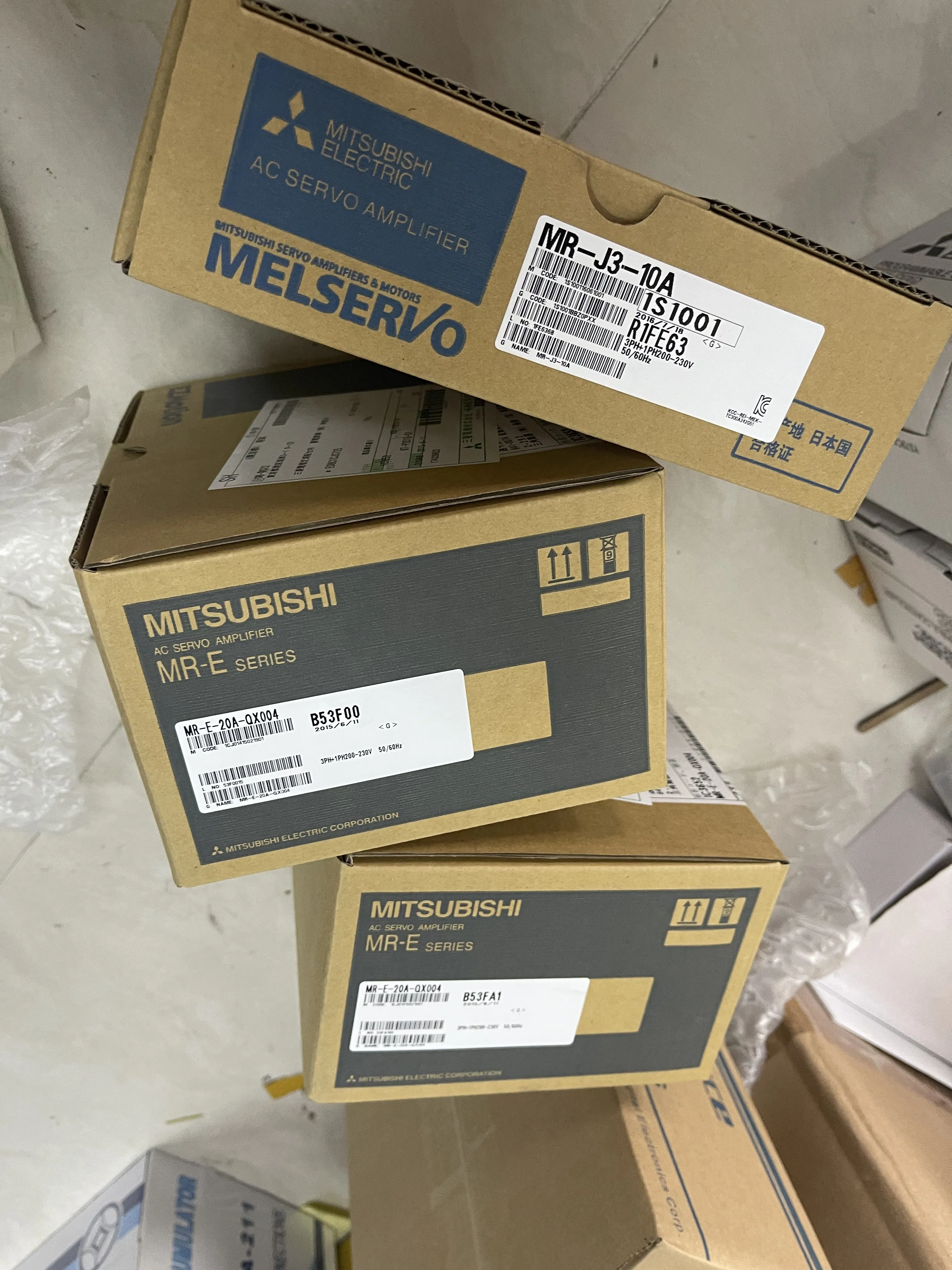 Mitsubishi AC Servo Amplifier MR-E-20A-QX004, MR-J3-10A Mitsubishi AC Servo Amplifier MR-E-20A-QX004, MR-J3-10A