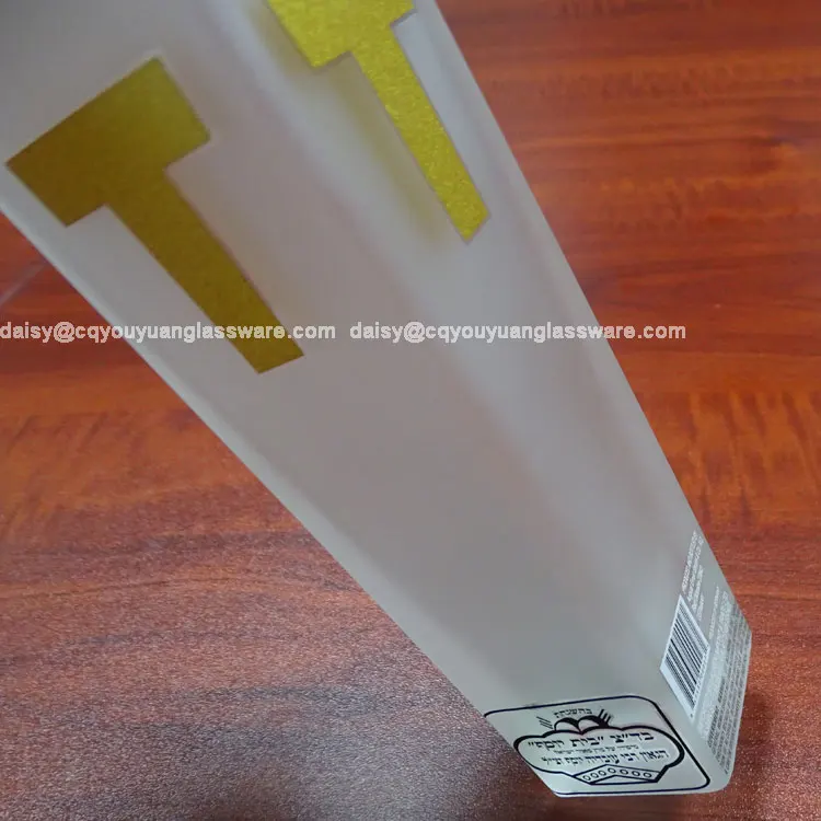 Different Size Custom 200ml White Liquor Bottle Packaging