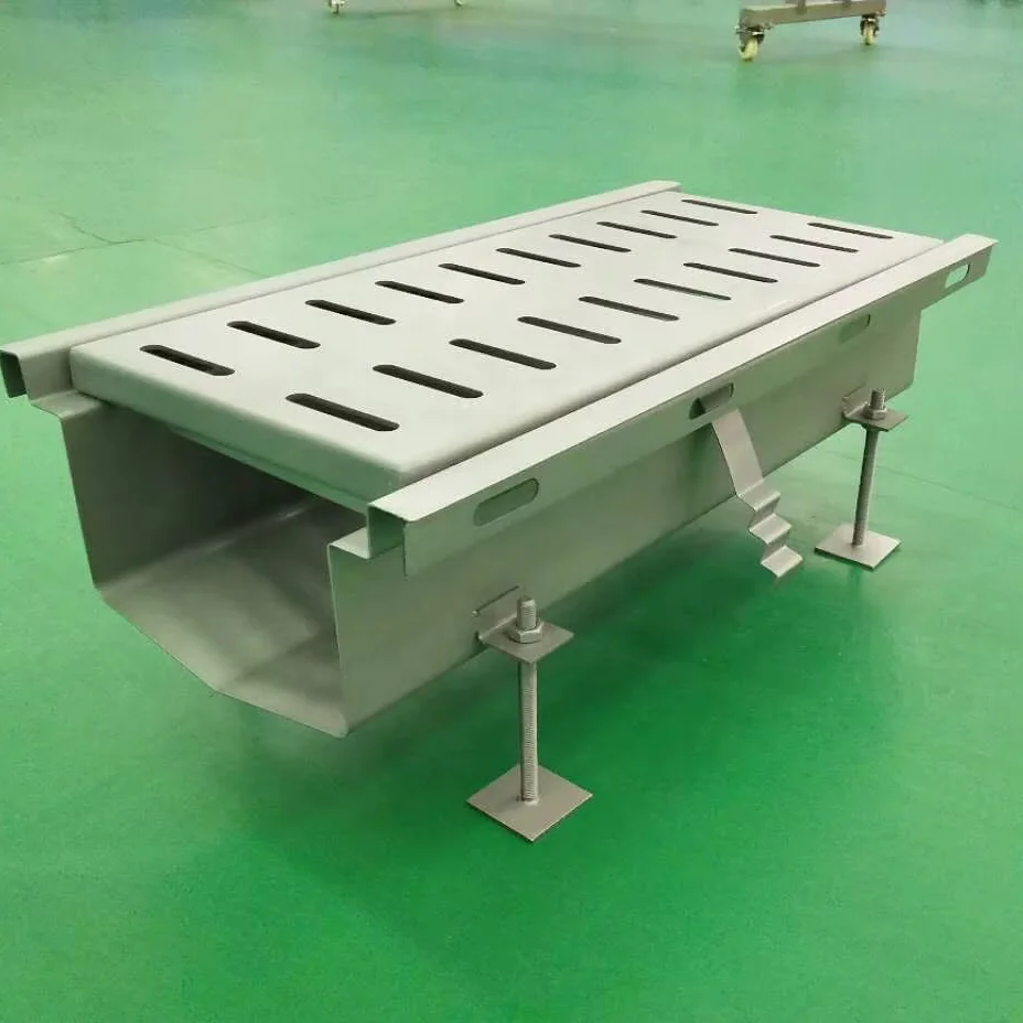 Industrial stainless steel floor drain with grate cover for food plants and wet areas