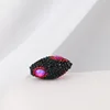 Negro con cristal magenta (Precio por 1 pieza)