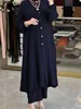Completo due pezzi blu scuro