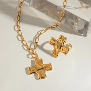 Wholesale Women's Trendy Hammered Cross Pendant Fashionable Personality Stainless Steel Gold-Plated Link Chain Minimalist Style