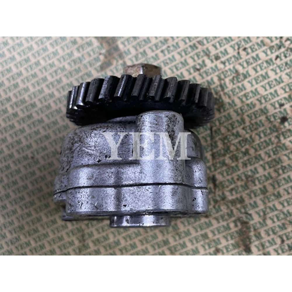 D662 Oil Pump for Kubota Engine Spare Part Engine Parts With Warranty 2