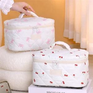 92.Factory Wholesale Floral Flowers Toiletry Bags for Travel Large Capacity Waterproof Makeup Bags for Women Cosmetic Bag