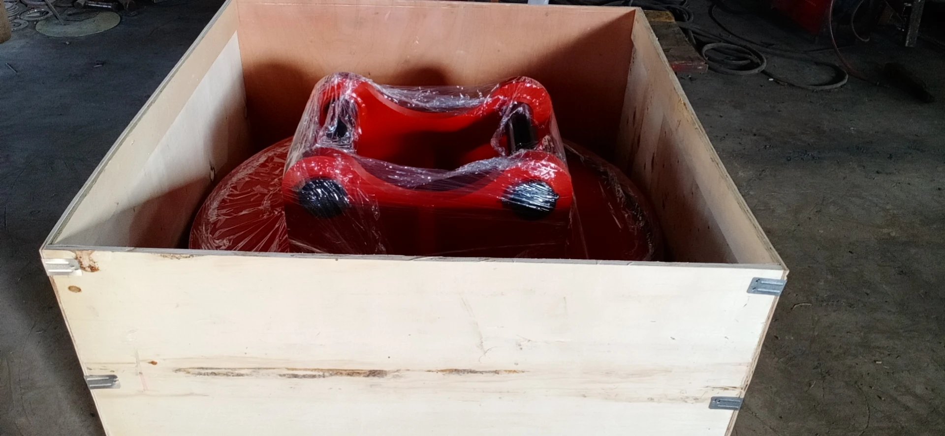 Part of Excavator Magnet