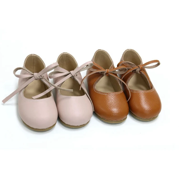 Лучшие из натуральной кожи на шнуровке однотонные модельные туфли для маленьких девочек