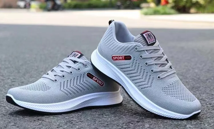 2024 New Summer Breathable and Comfortable Daily Walking Shoes Casual Sports All-match Flying Shoe for Men