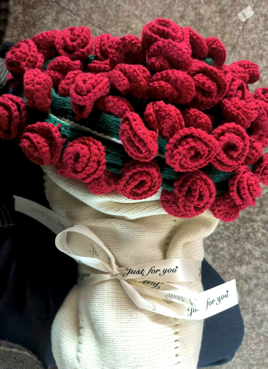 Crochet Flower Rose Bouquet Blanket Gifts Handmade Knitted Rose