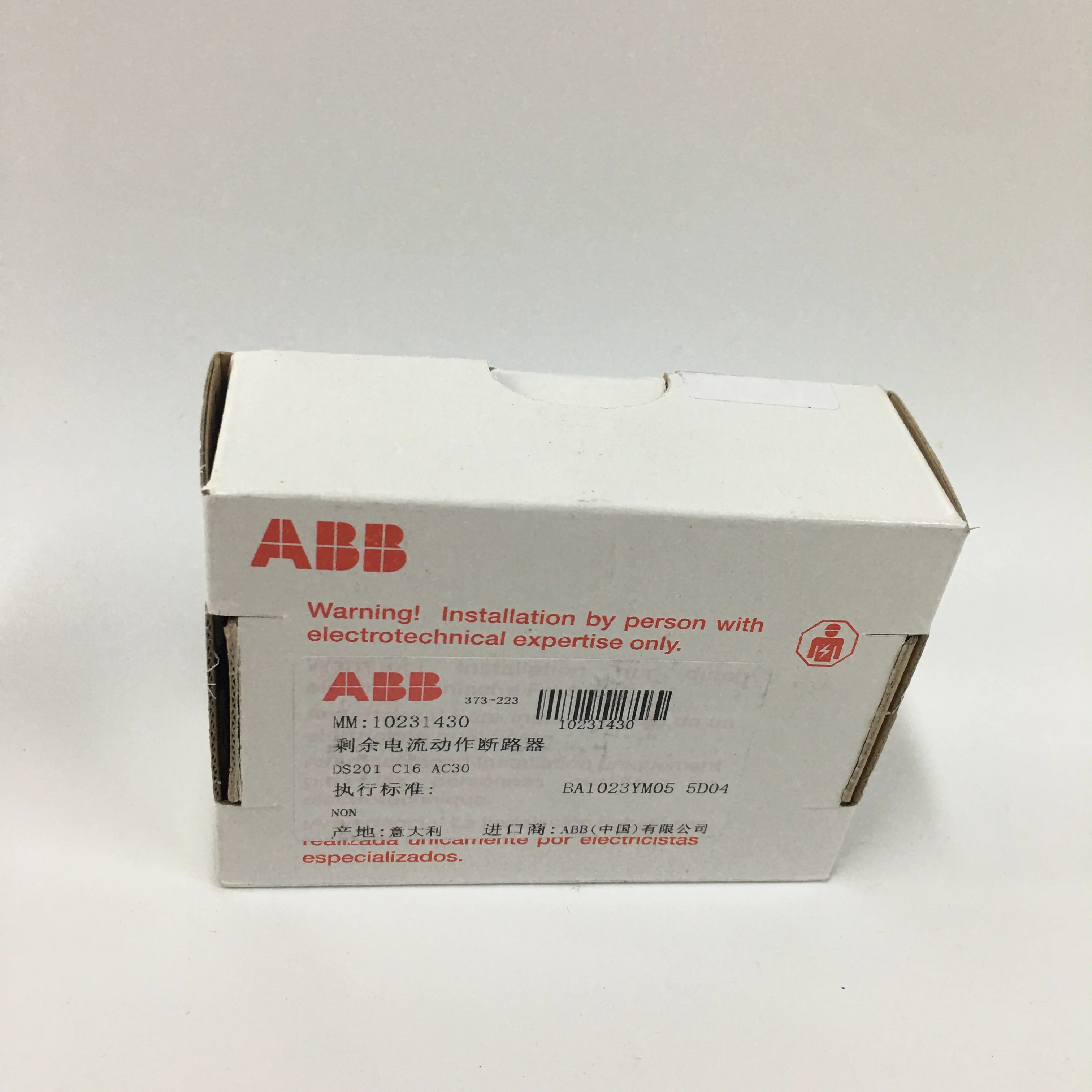 ABB Residual Current Circuit Breaker DS201 C16 AC30