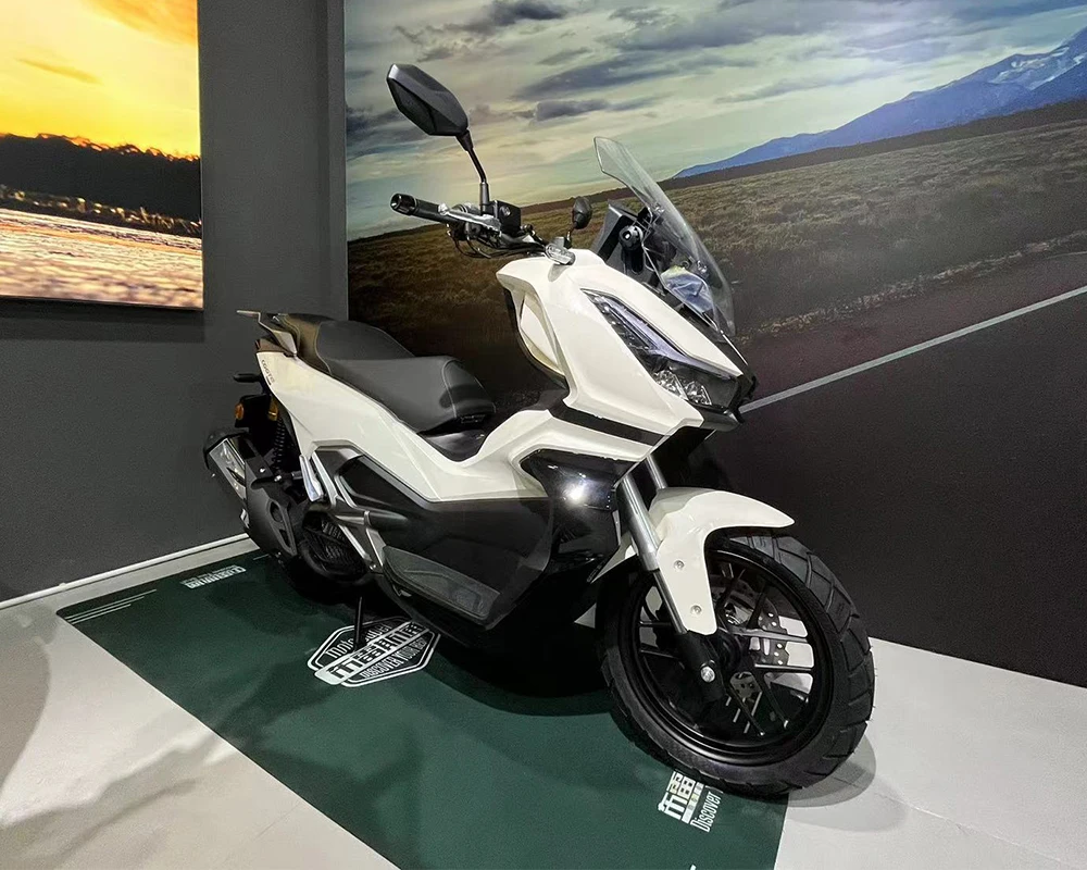 Honda Adv 150 Vs Pcx 150 ENGINE CASE CRANK SCRATCH GUARD LID CAP