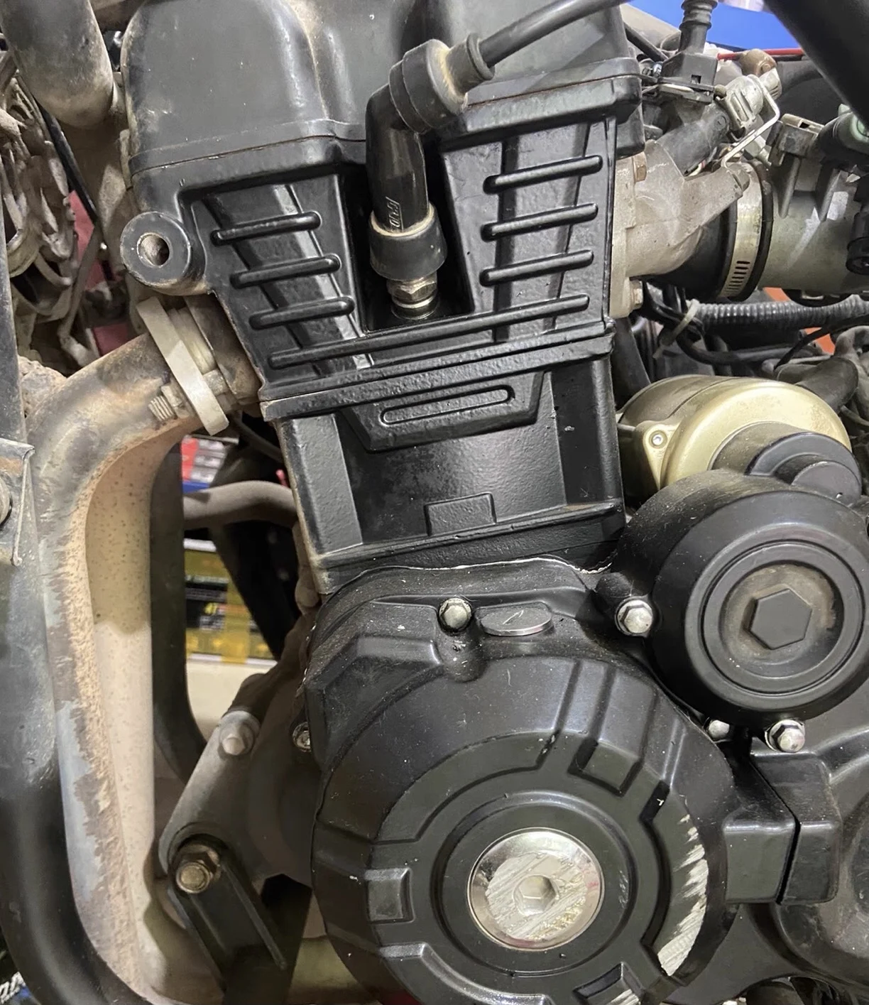 Китай завод по разборке двигателя мотоцикла для второй руки высокомощный трехколесный двигатель в сборе