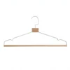 Cintre simple en bois naturel