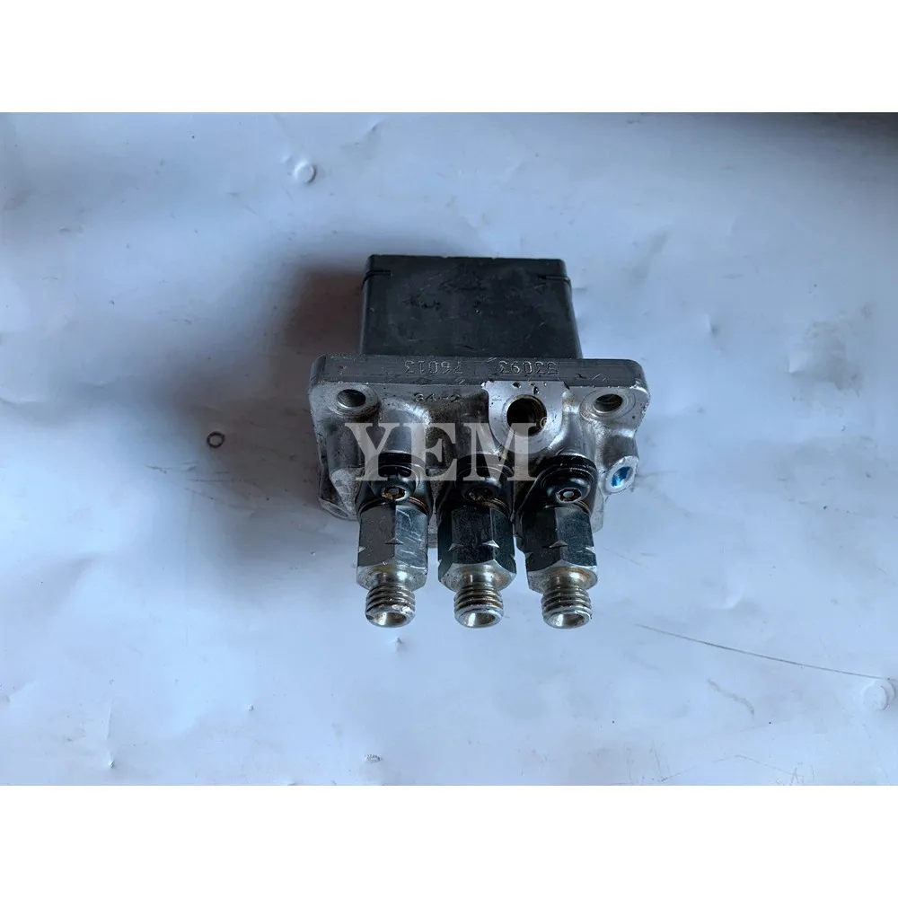 D722 Fuel Injector Pump 17529-51014 for Kubota Engine Parts 4