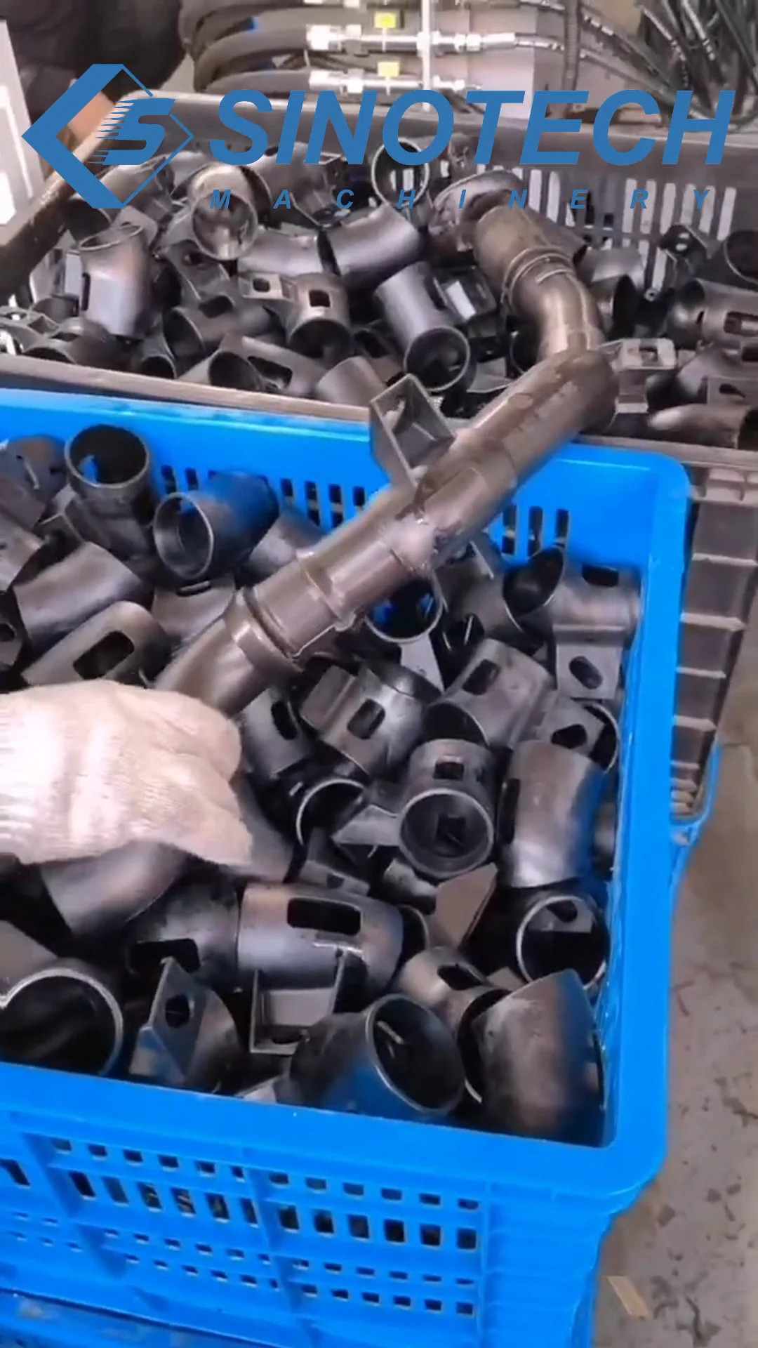 Flexible And Spiral Air Ducts Pipe Automotive Oil Filler Pipe Making