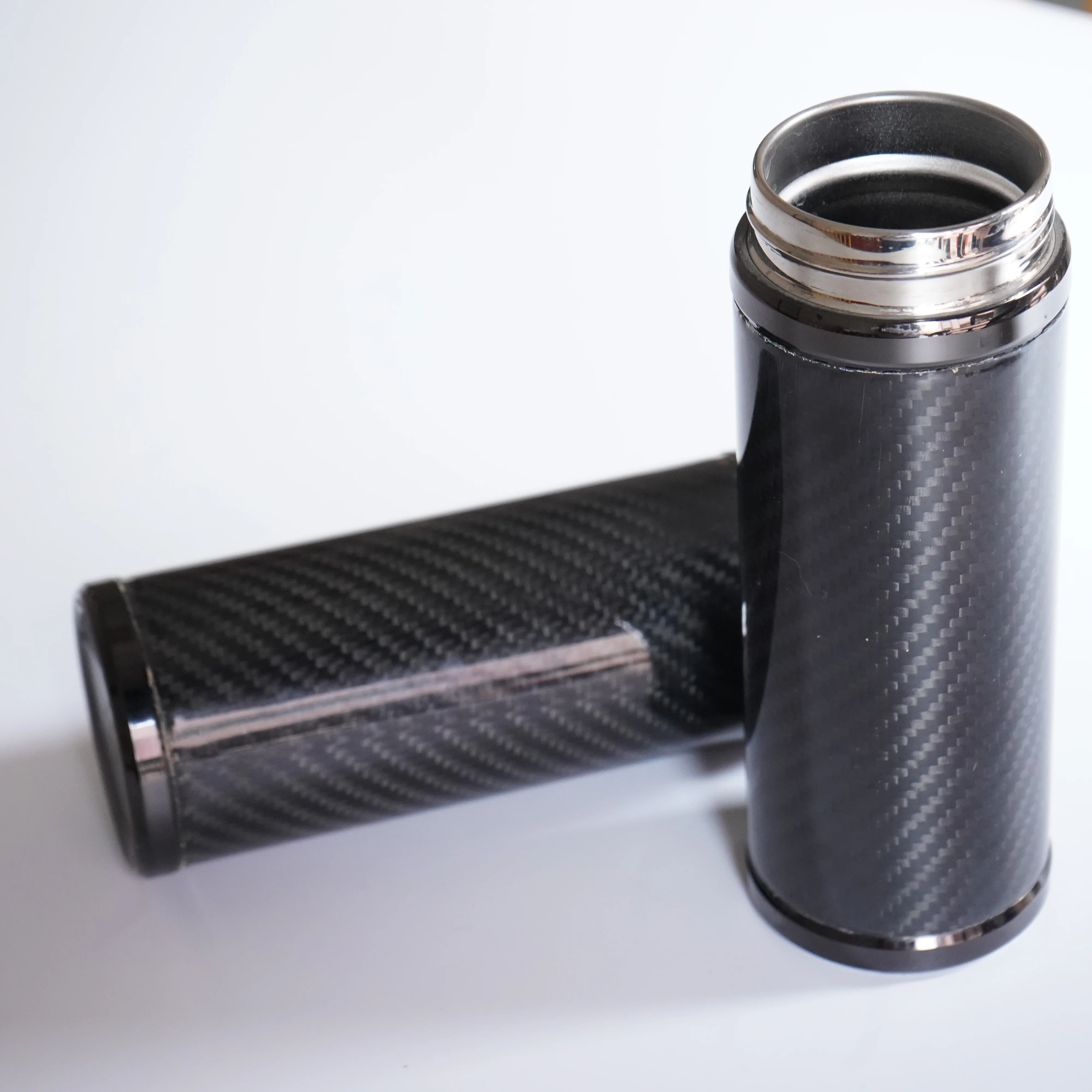 Business High-end Custom Portable 3k Twill Glossy Carbon Fiber Vacuum Flask Thermos for Travel