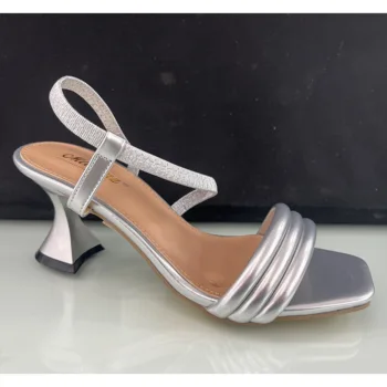 Wholesale New Hot Selling Square Toe Footwear Sandals for Women and Lady 2024