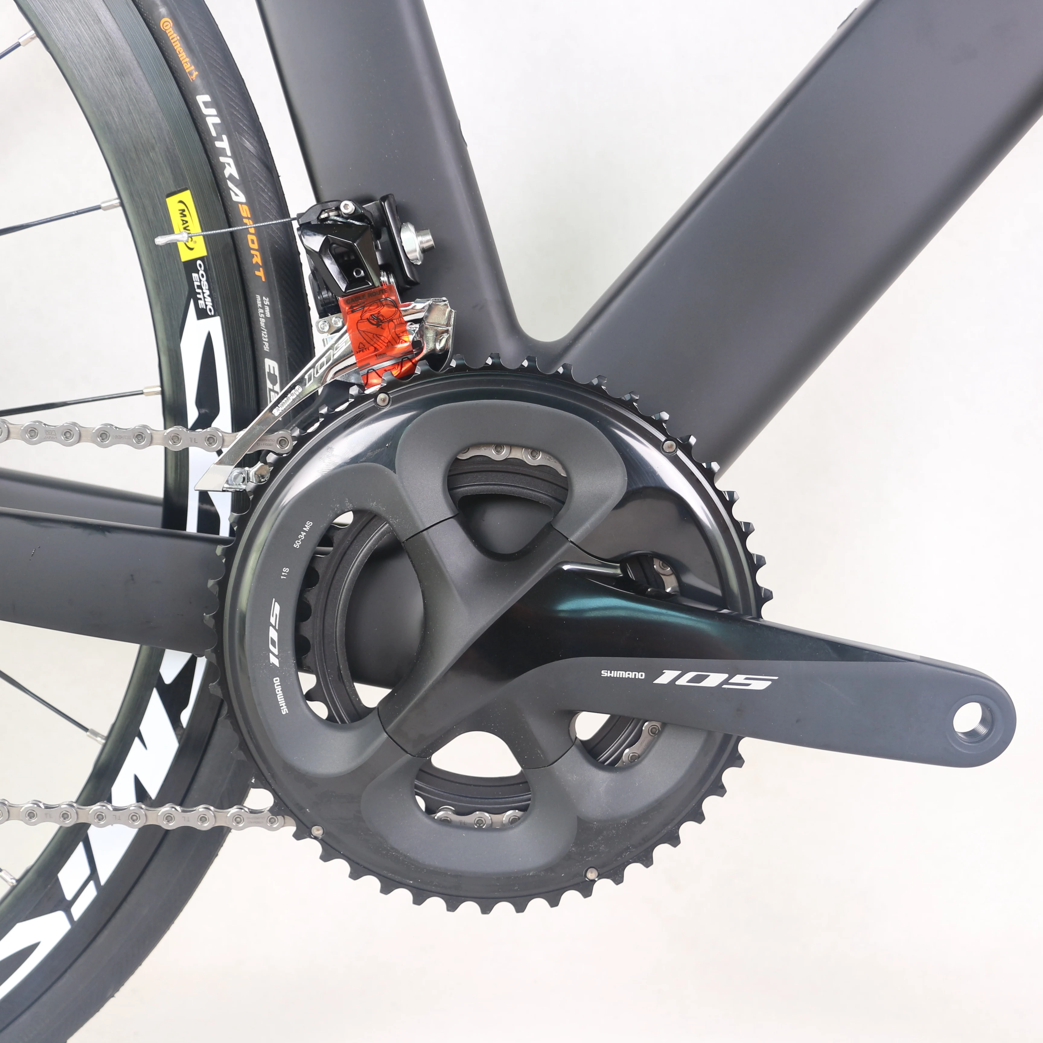 Full Hidden Cable Disc Aero Road 22 Speed Complete Bike TT-X34 Mechanical  Cable Brake With SHIMAN0 105 R7000 Groupset