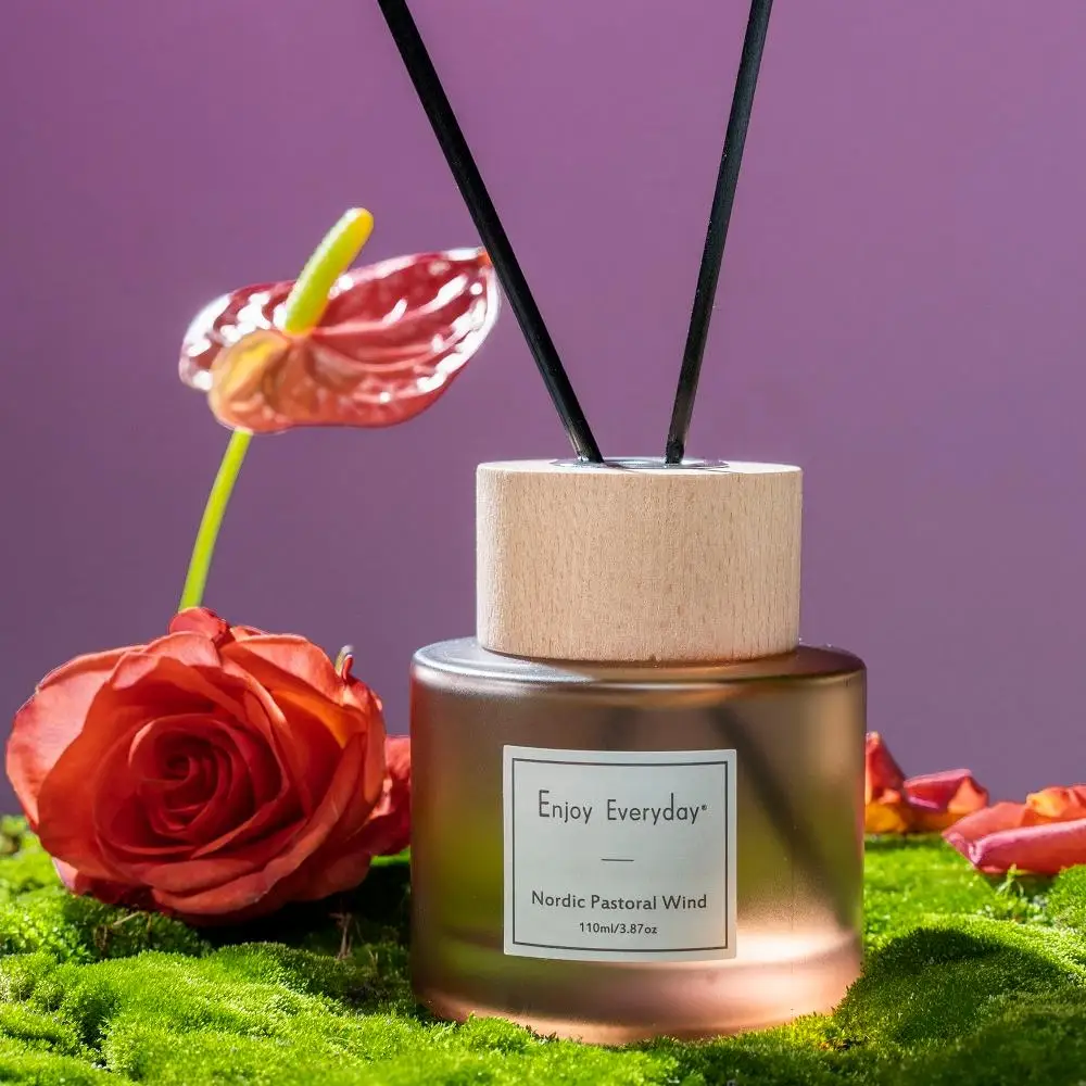 ODM OEM Beech Lid Cylinder Air Evaporation Aromatherapy Reed Diffuser 110ml Liquid Home Perfume Diffusion Oil Diffuser