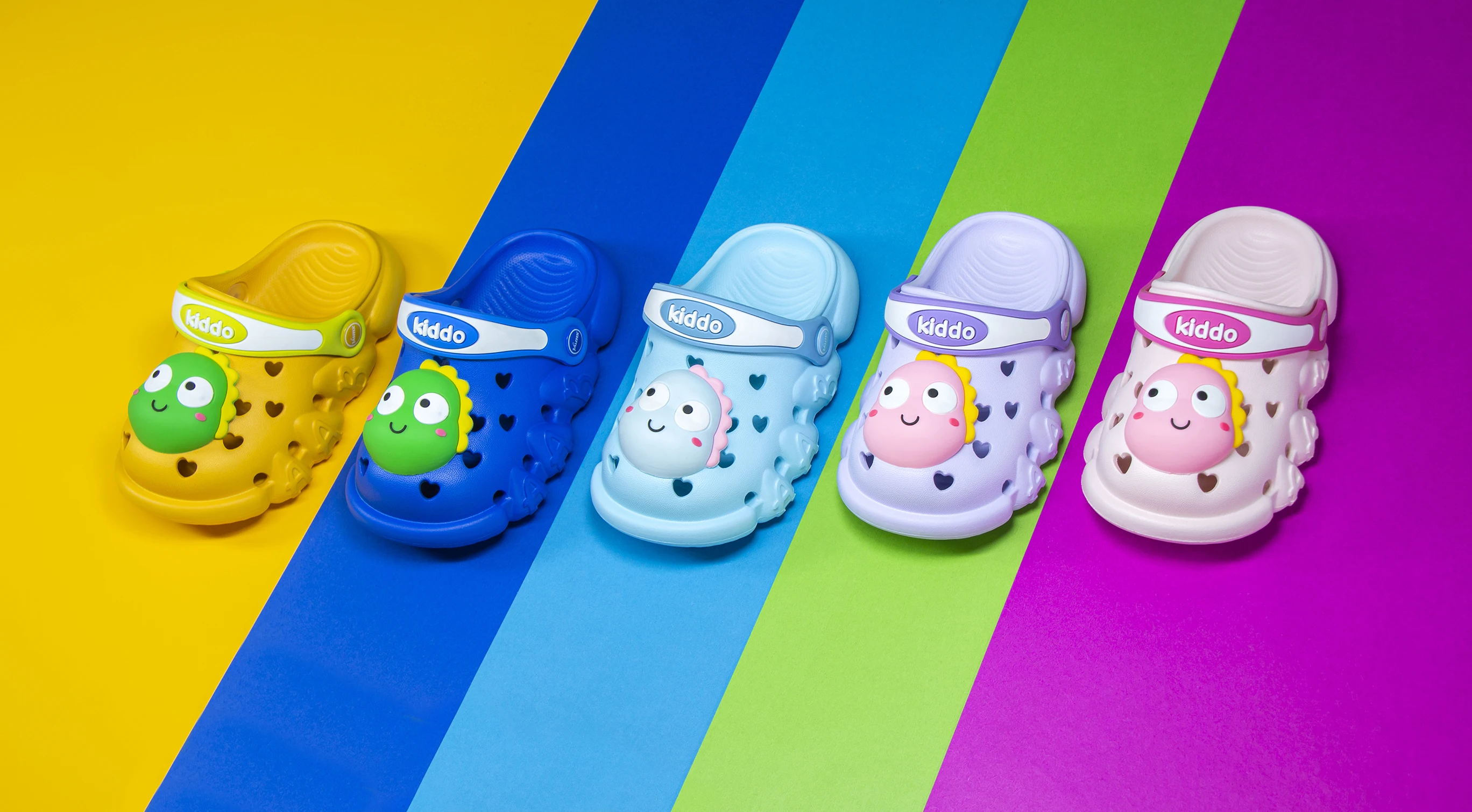 
 Детская обувь 2021, Детские Мультяшные садовые туфли с динозавром, прямые тапочки для детей, аксессуары из ПВХ, декоративные пляжные  