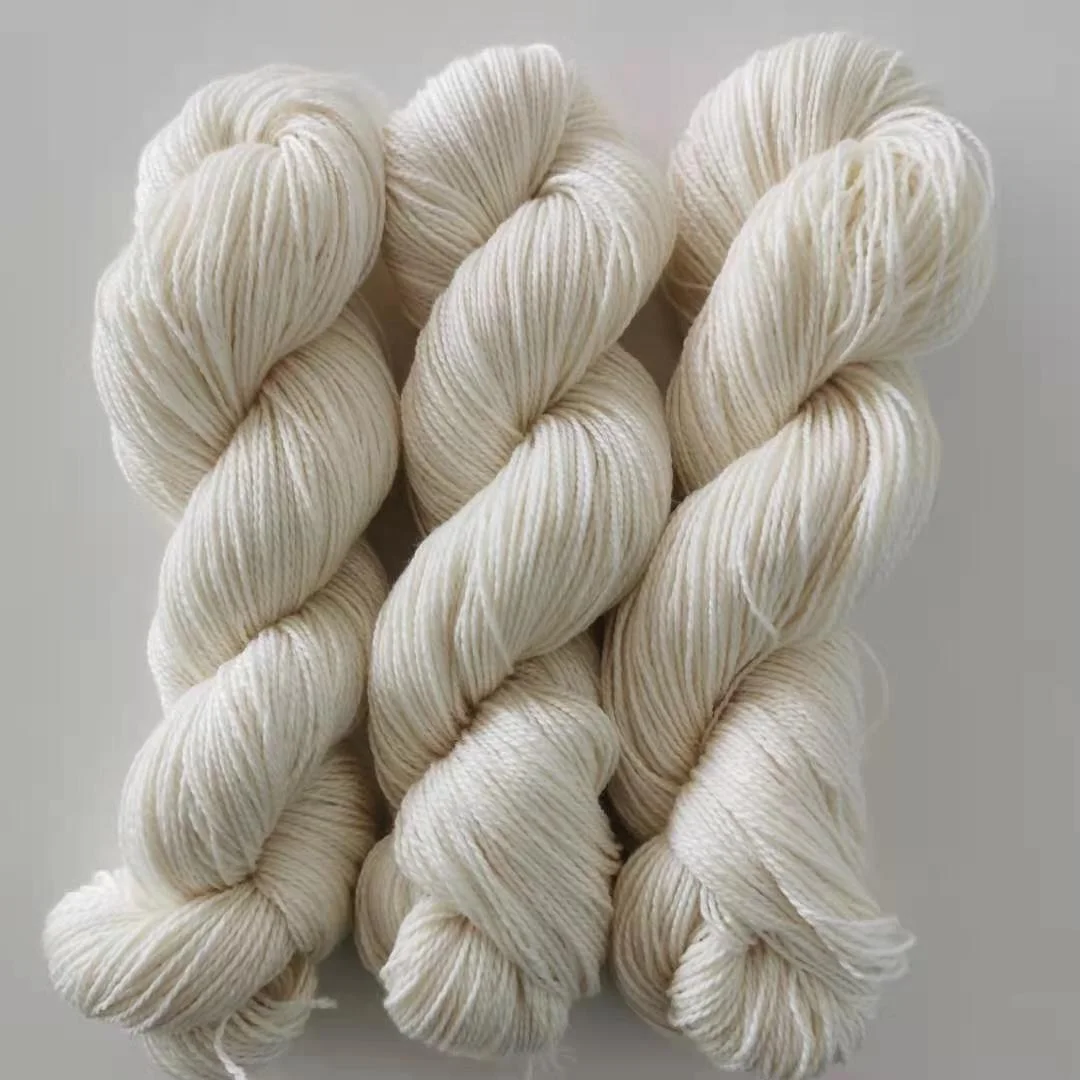 Undyed Yarn 100% Merino Wool Yarn Sock Yarn Raw White Wool Hanks