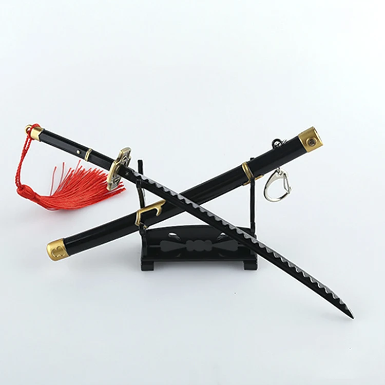 Xinrui New Design Metal Zinc Alloy Anime One Pieces Zoro Katana Sword Model Keychain with Scabbard