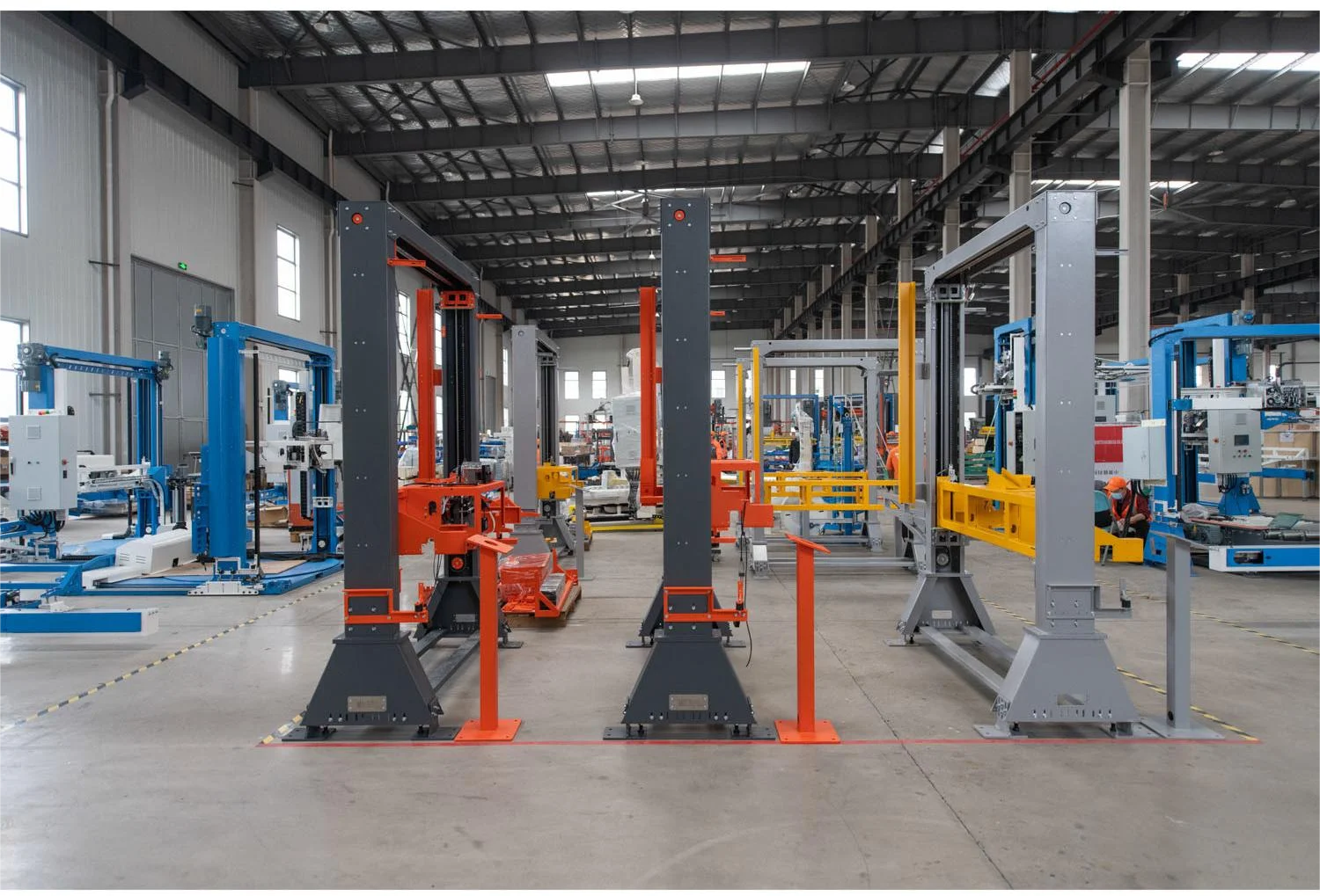 Máy quấn pallet thực phẩm và đồ uống tự động hoàn toàn năng suất cao kiểu vòng đòn bẩy với các bộ phận lõi bánh răng