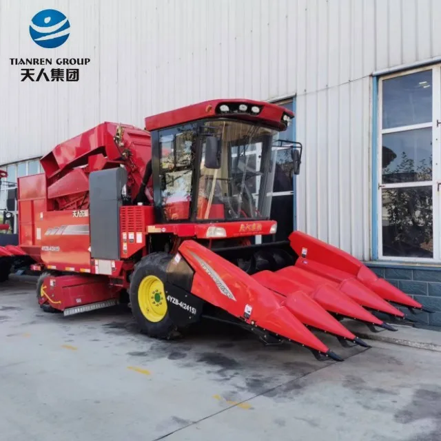Corn Picker Machine with Chopping Corn Stalk 4rows Corn Harvester Manufacturer
