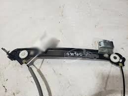 Factory Outlet High Quality Window Regulator Bracket OEM FR3Z6323209... — 5