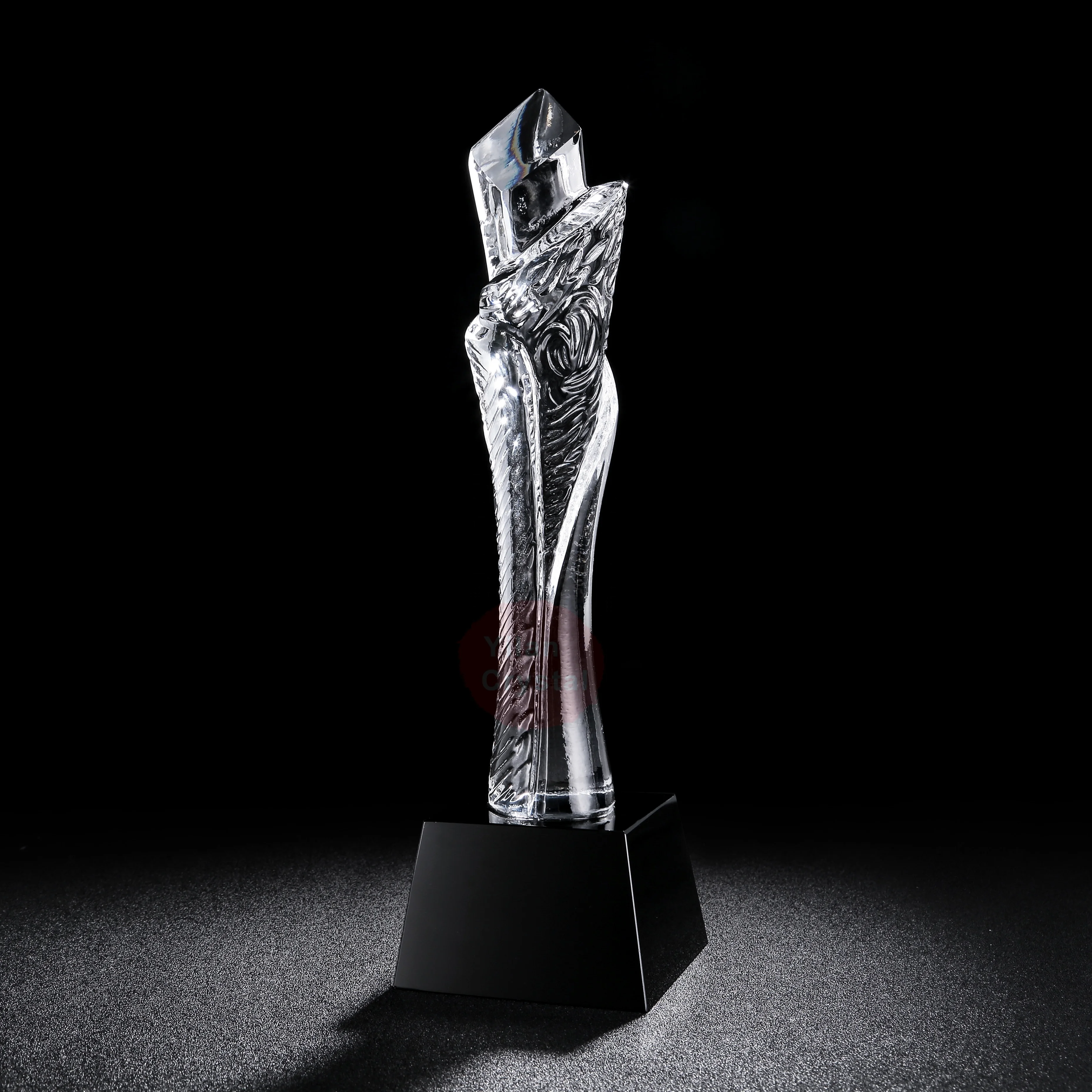 Custom Torch Shape Design Engraved Trophy Crystal Award With Black Base for Sports Events