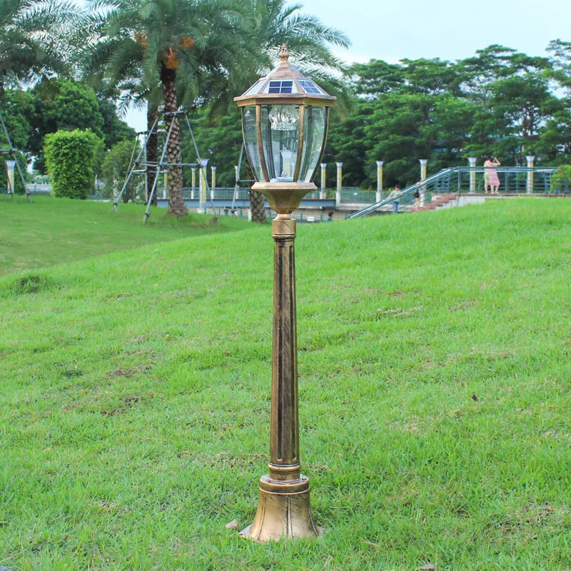 Lampu Taman Luar Ruangan Tahan Air Berbahan Aluminium dengan Tenaga Surya dan LED untuk Penggunaan di Rumah