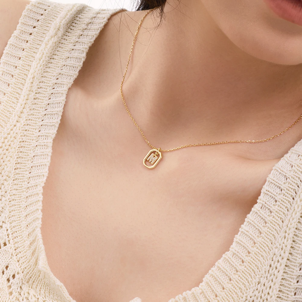 KAKODIY Charm Initial Letter M Letter Pendant Necklace, Suitable for Women as Birthday Gift, Matte 5A Zirconia Jewelry detail 2