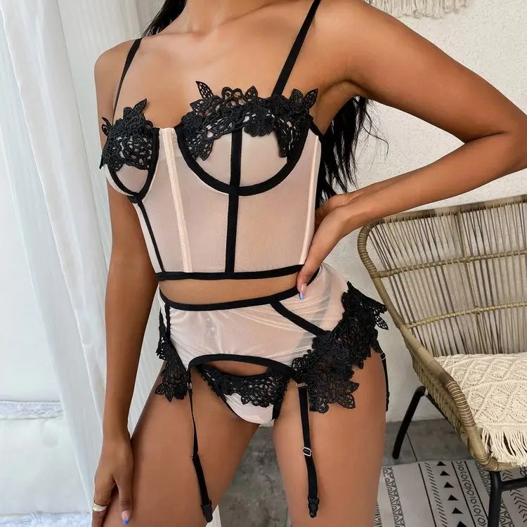 Luxury Retro Style 3D Decal Design Patchwork Lace Erotic Women Luxury Lingerie