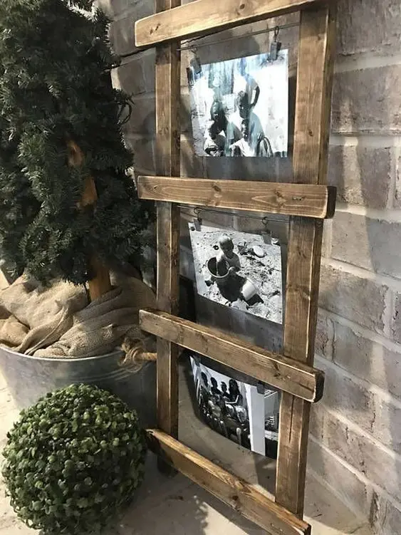 JUNJI Distressed Wood Photo Open Frame Rustic Farmhouse Picture Frame for Great Gift  Wooden Ladder Photo Display